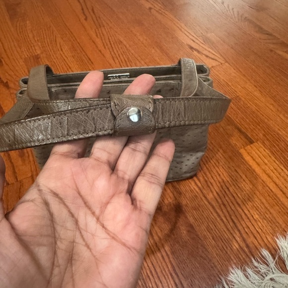 Karoo Classic Genuine Ostrich Leather Handbag made in South Africa. - Picture 8 of 8